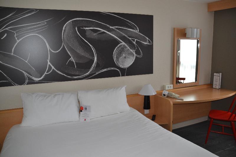 Ibis Reims Centre Hotel Luaran gambar